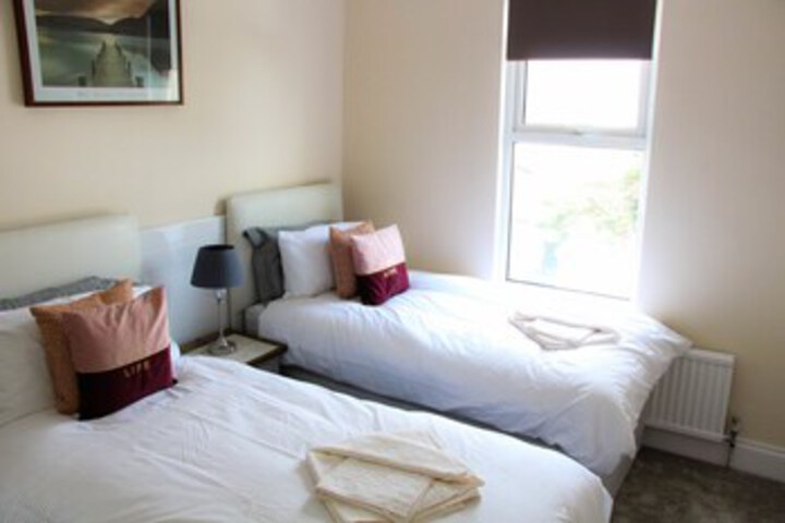 Room 48 of 91