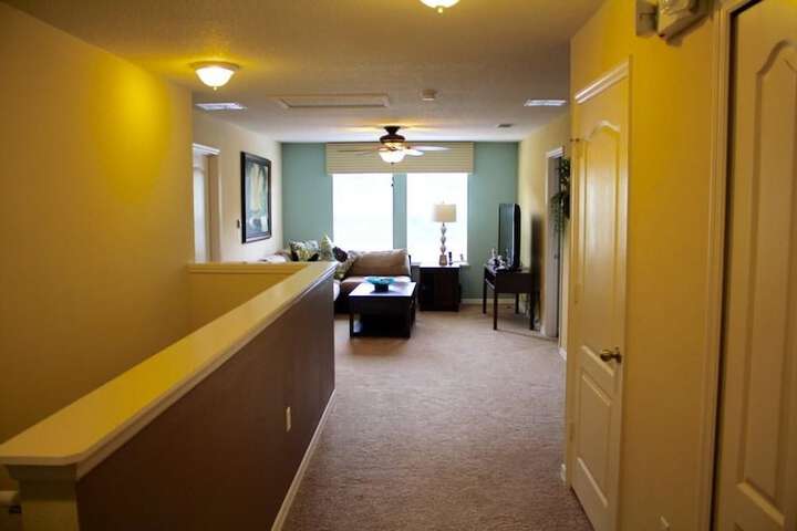 Room 34 of 59