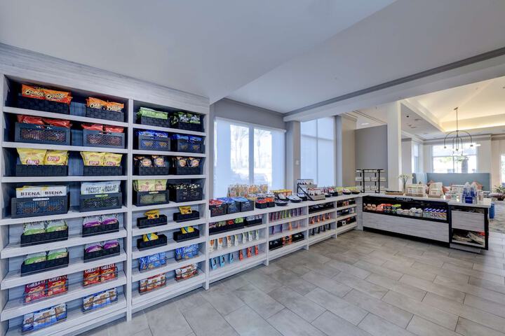 Snack bar