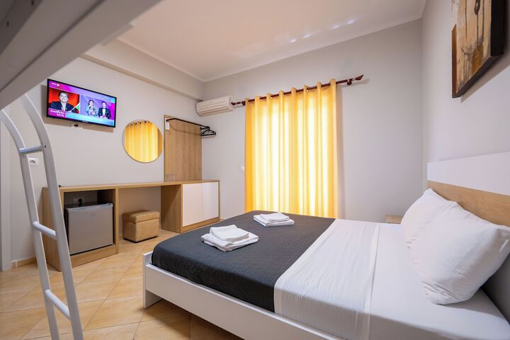 Room 78 of 245