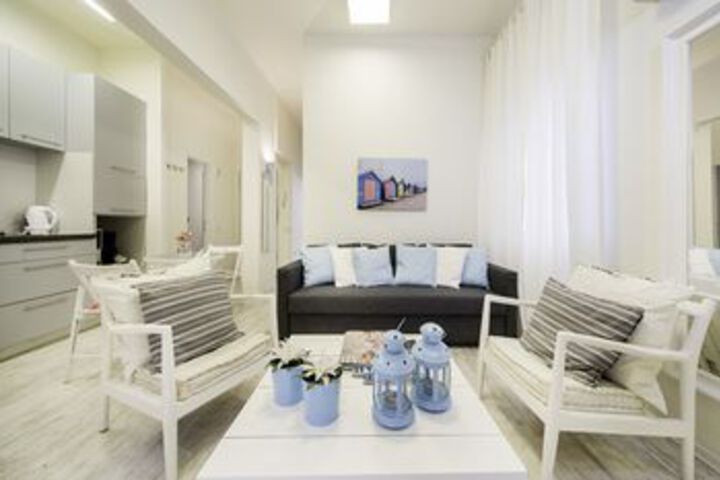 Room 19 of 19