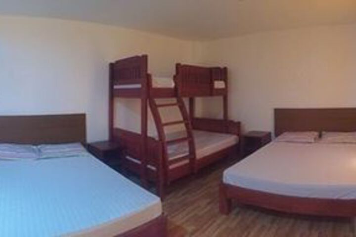 Room 6 of 22