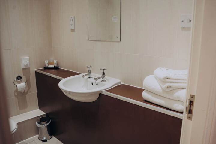 Room 21 of 52