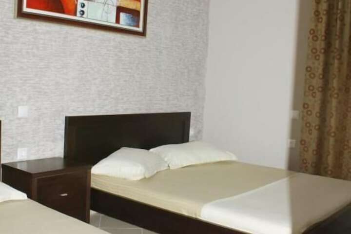 Room 21 of 51