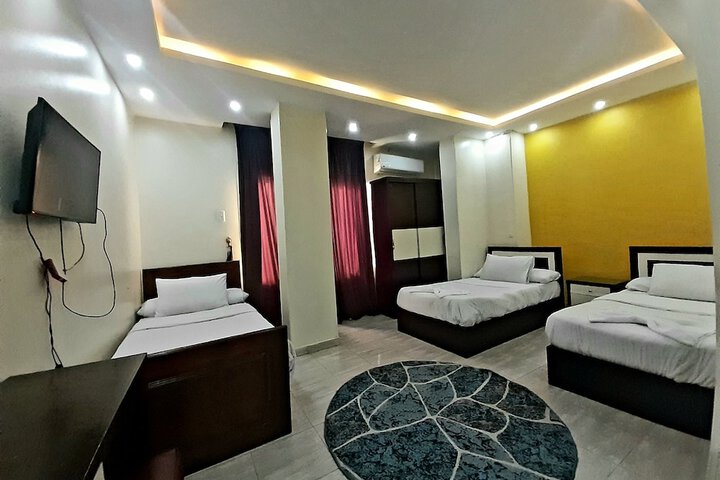 Room 8 of 49