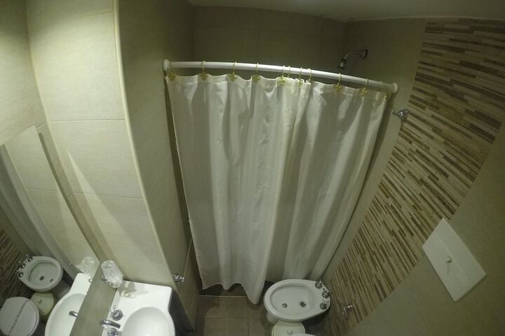 Room 13 of 44