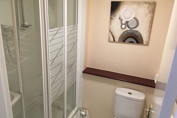 Room 14 of 23