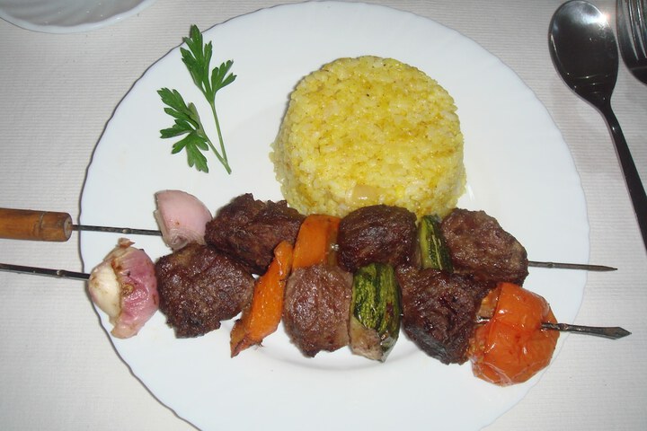 Dining 16 of 26