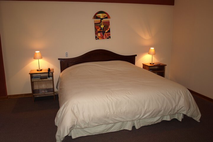 Room 6 of 54