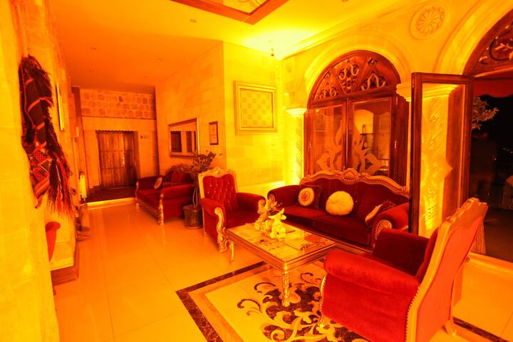 Hotel Interior 14 of 158