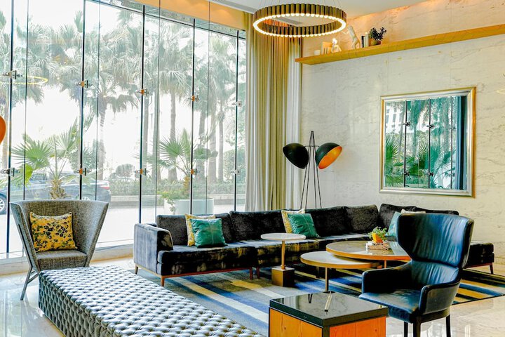 Hotel Lobby