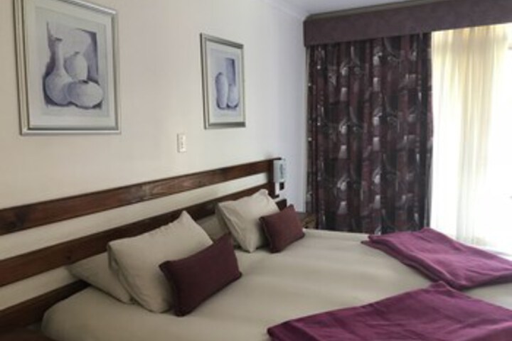 Room 14 of 34