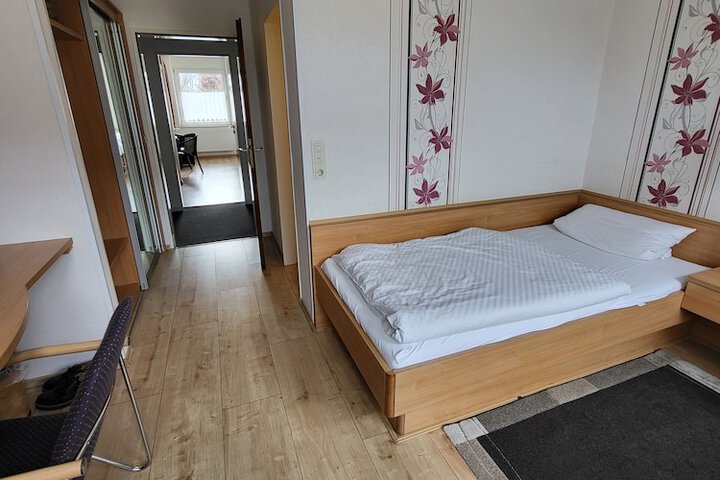 Room 7 of 22