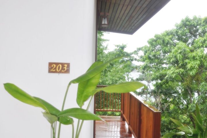 Room 18 of 75