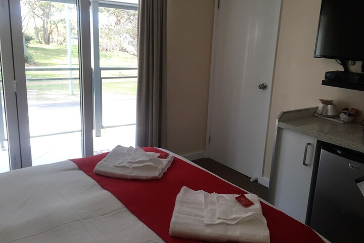 Room 8 of 79