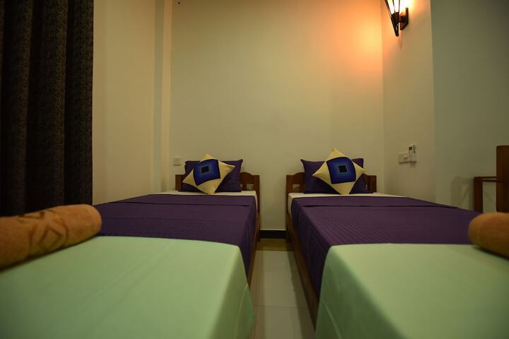 Room 2 of 24