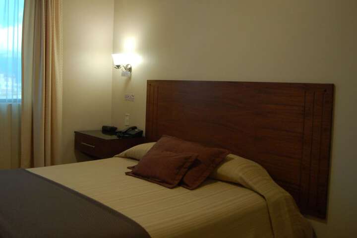 Room 35 of 39