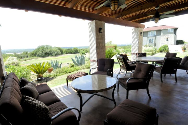 Terrace/Patio 13 of 30