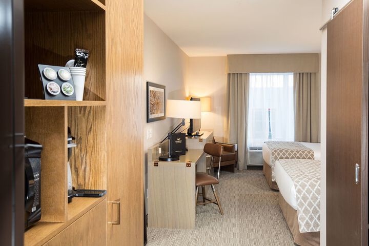 Room 13 of 52