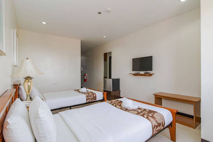 Room 28 of 36