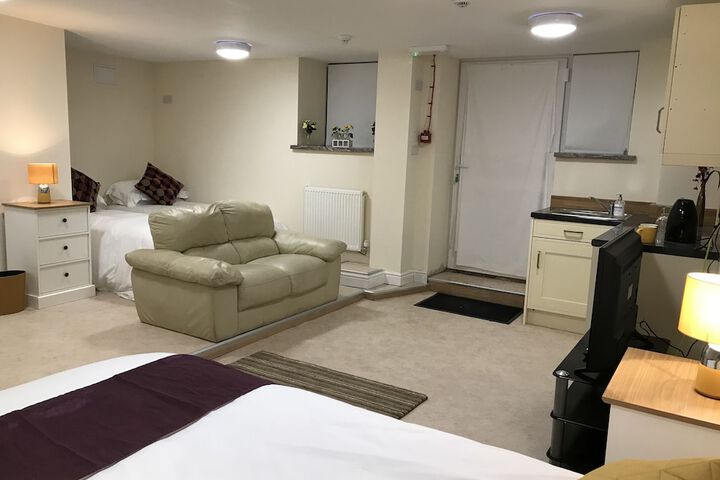Room 34 of 65