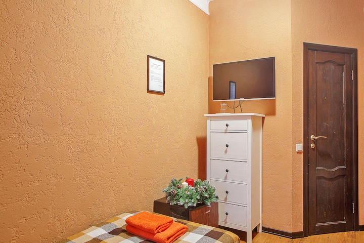 Room 14 of 35