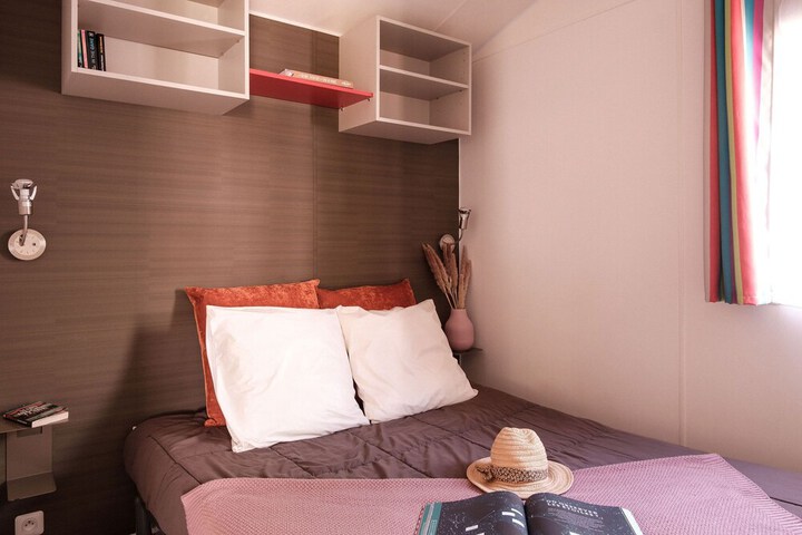 Room 19 of 54
