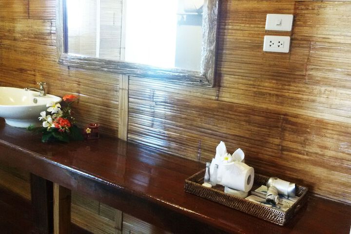 Room 10 of 62