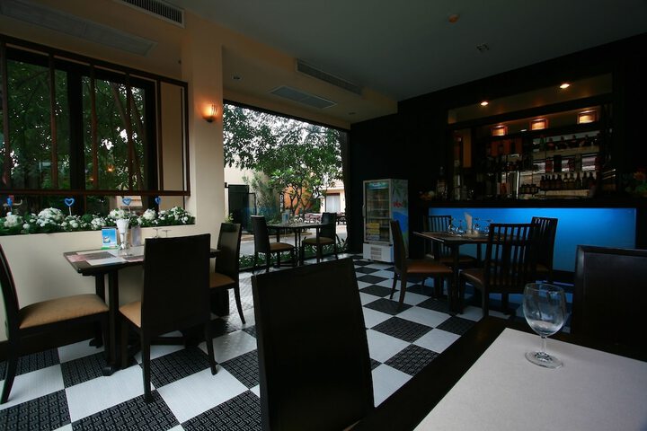 Restaurants