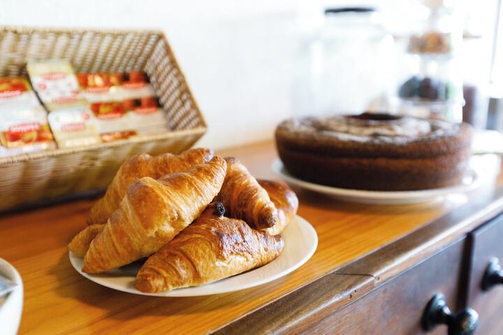 Breakfast/Coffee Service 59 of 84