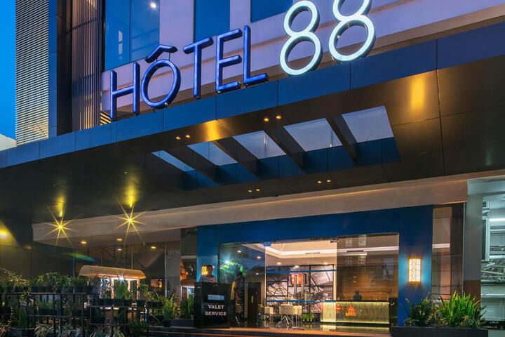 Hotel 88
