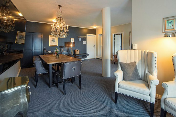 Room 15 of 41