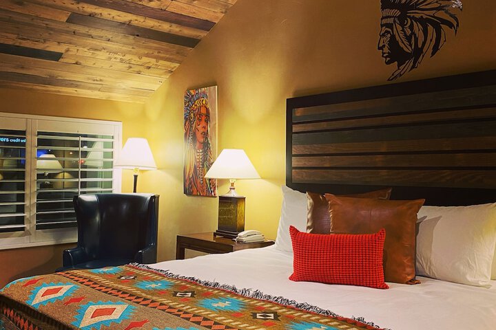 Room 8 of 23