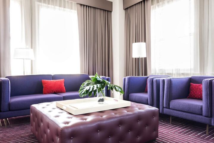Room 21 of 60