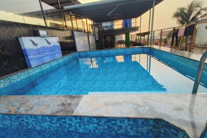 Pool 23 of 24