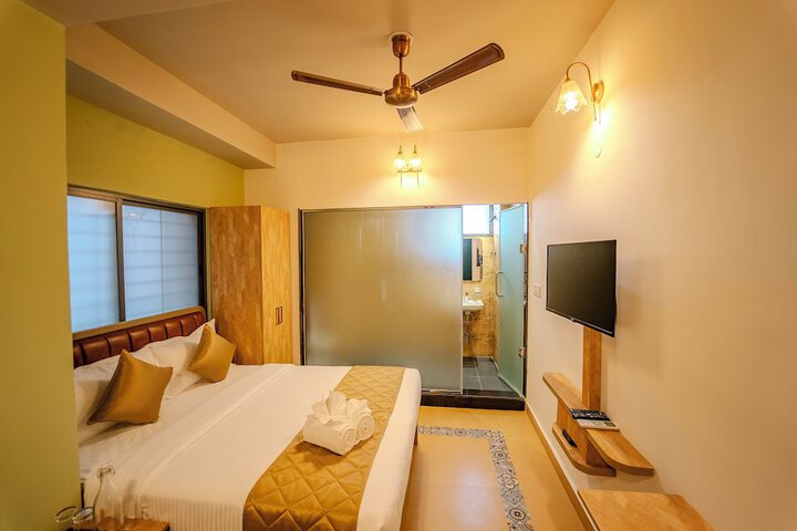 Room 5 of 25