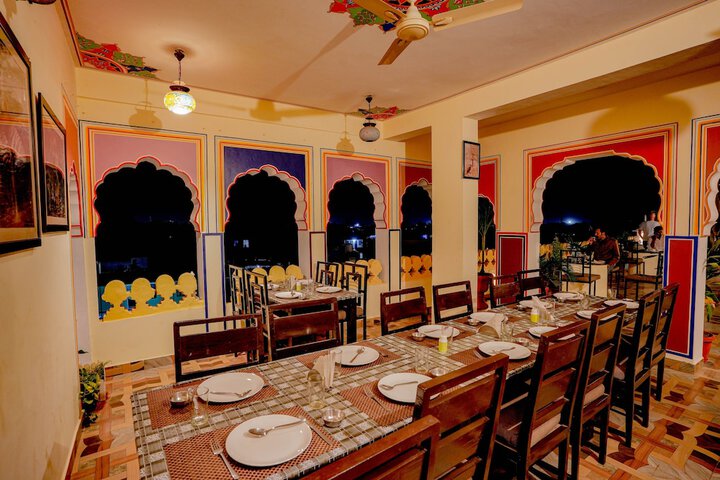 Dining 85 of 105