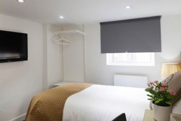 Standard Suite