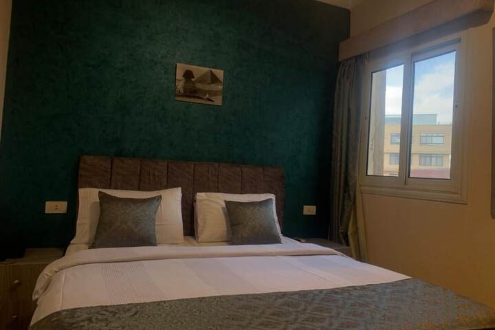 Room 25 of 41