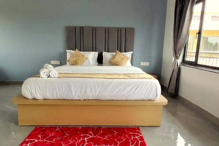 Room 55 of 114