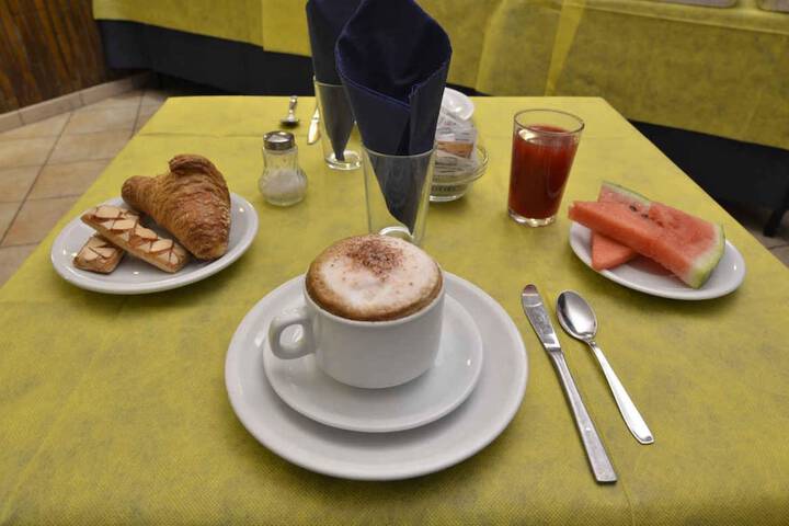 Breakfast meal