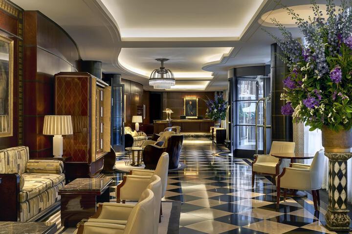 Lobby Entry