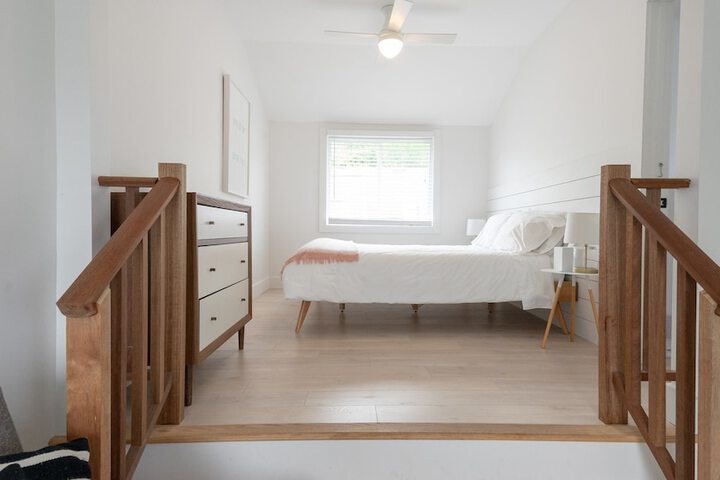 Studio 1 Queen Bed (5 of 19)
