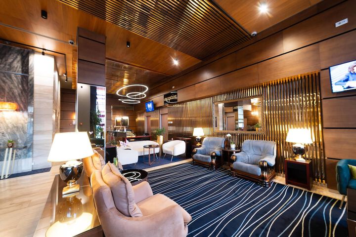 Guest Lobby