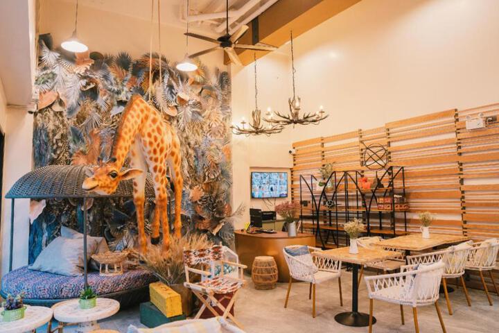 B Innspire Hotel