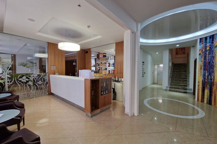 Hotel Interior 4 of 46
