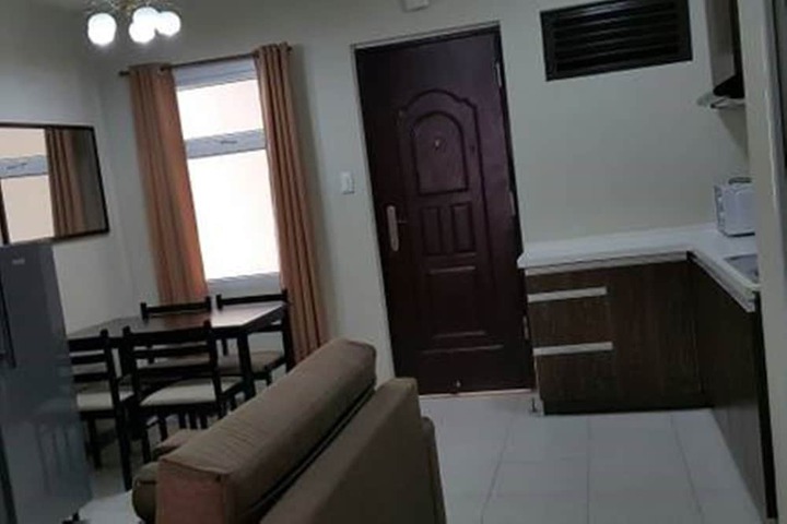 Room 8 of 19