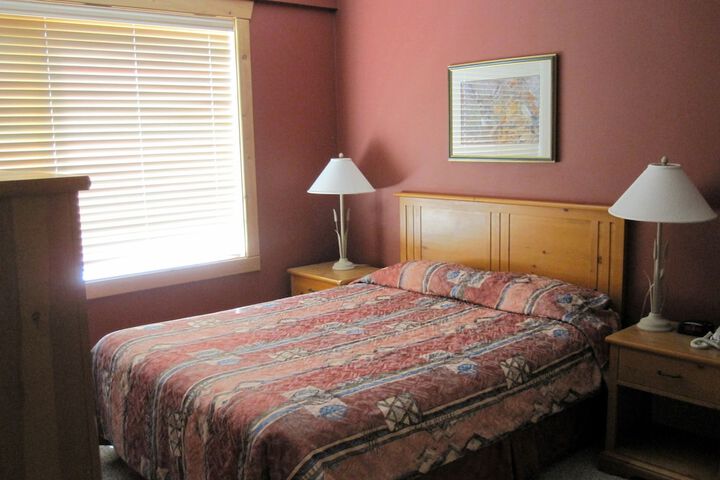 Room 3 of 66