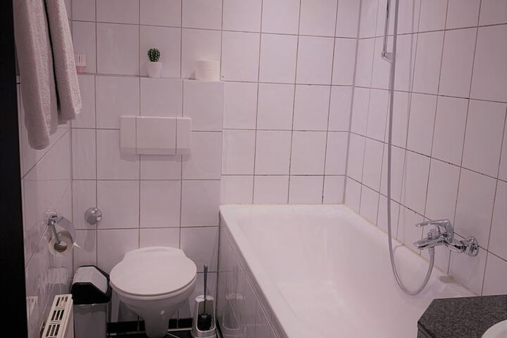 Room 21 of 53