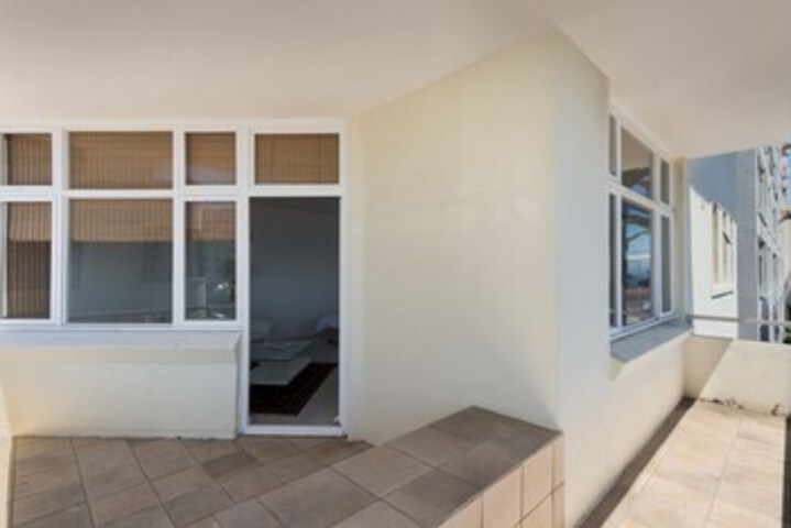 Terrace/Patio 3 of 12